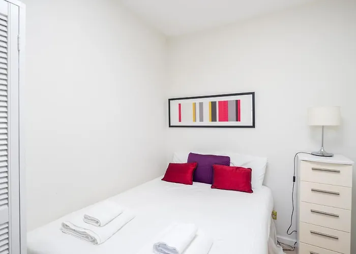 Lovely Flat In Kensington