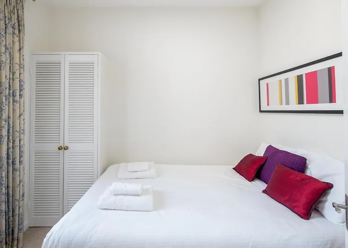 Lovely Flat In Kensington