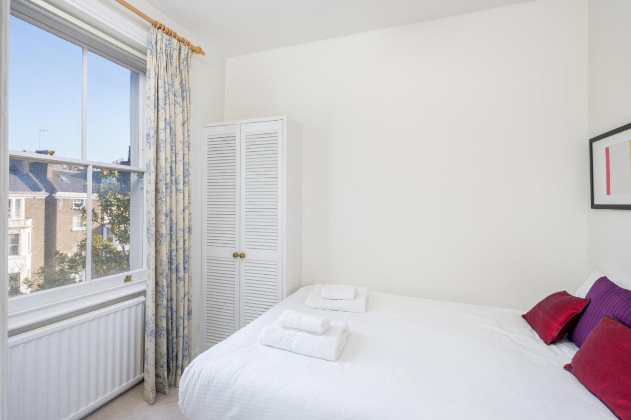 Апартаменты Lovely Flat In Kensington