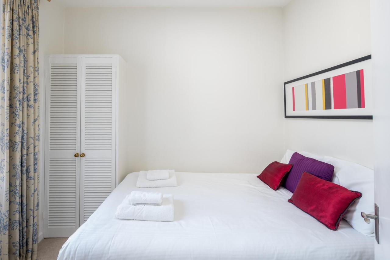 Апартаменты Lovely Flat In Kensington
